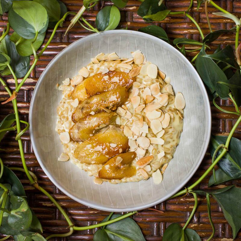 Oatmeal with banana